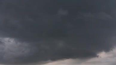 4k延时暴雨乌云密布实拍视频视频的预览图